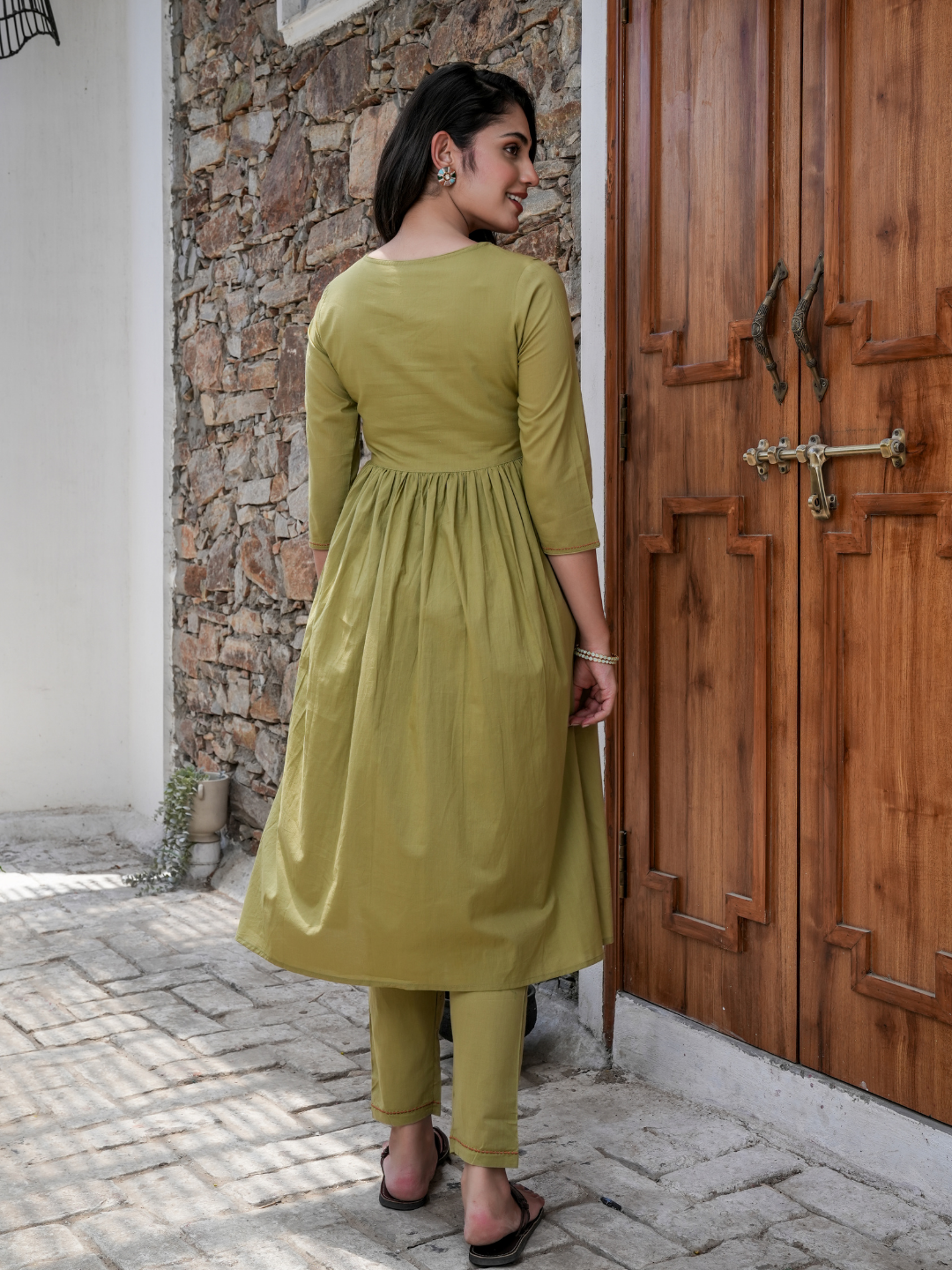 MAHIRA VANRAI COTTON SET