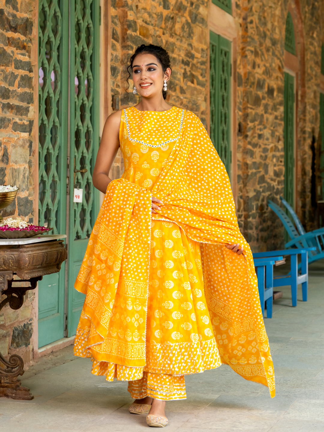 YELLOW GLOW MIRROR ANARKALI SET