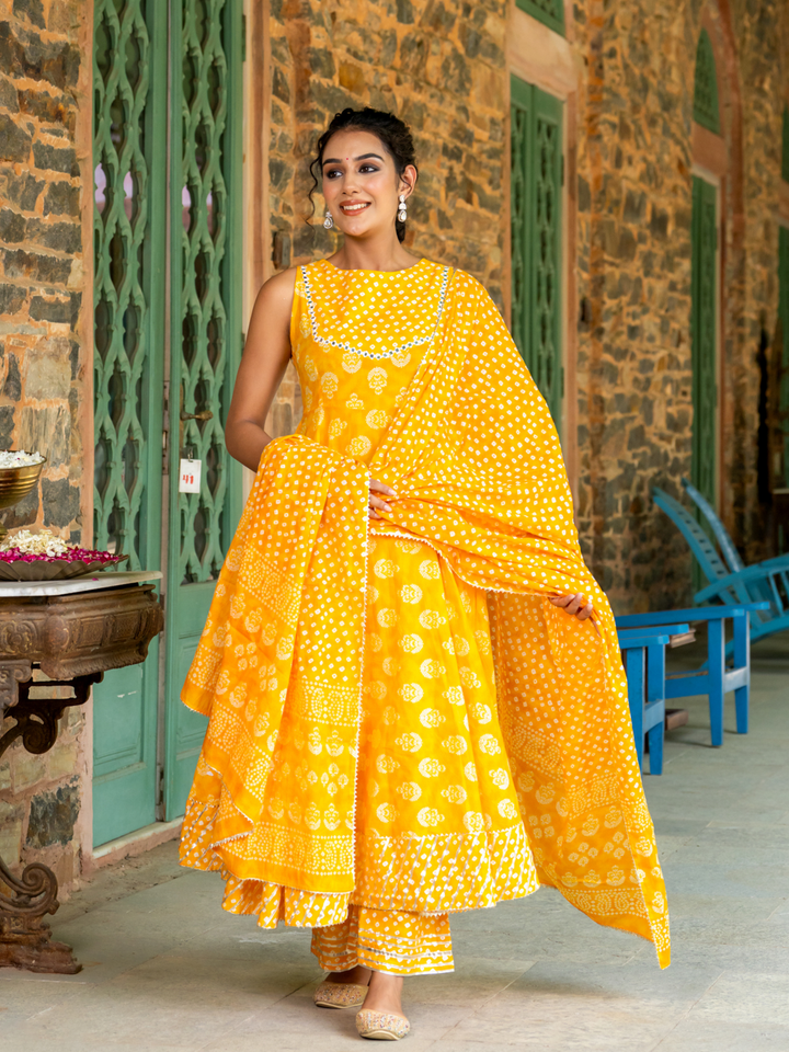 YELLOW GLOW MIRROR ANARKALI SET