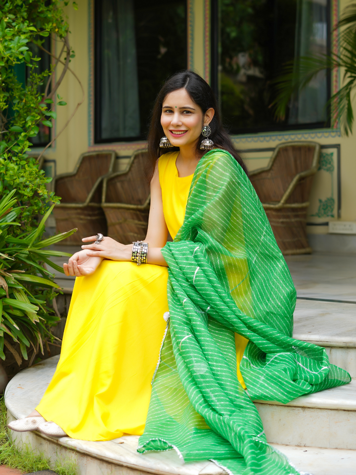 CHIC YELLOW TASSAL SUIT SET