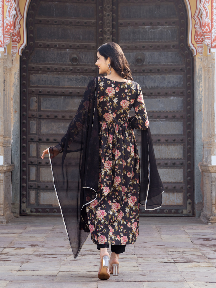 BLACK FLORAL KURTA SET