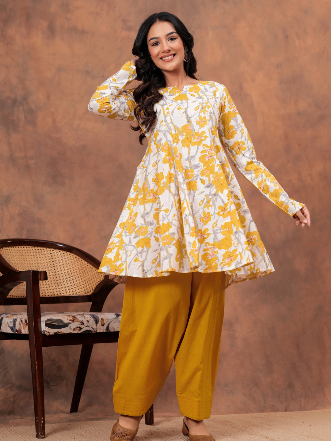 MARIGOLD ANARKALI FARSI SET