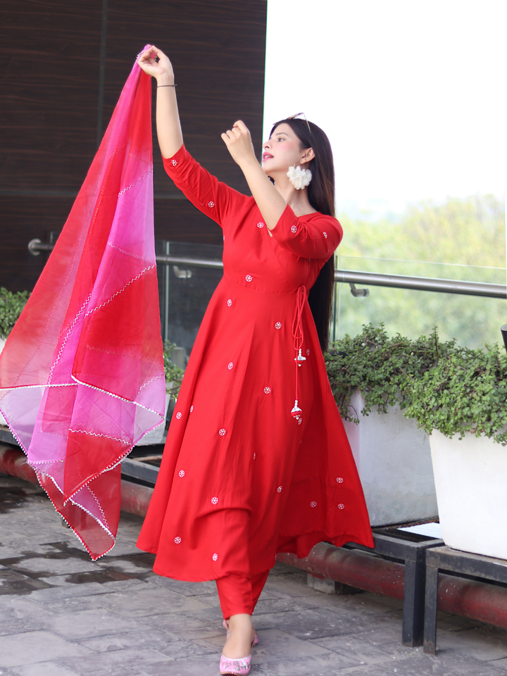 RED EMBROIDERED HANDWORKED SUIT SET