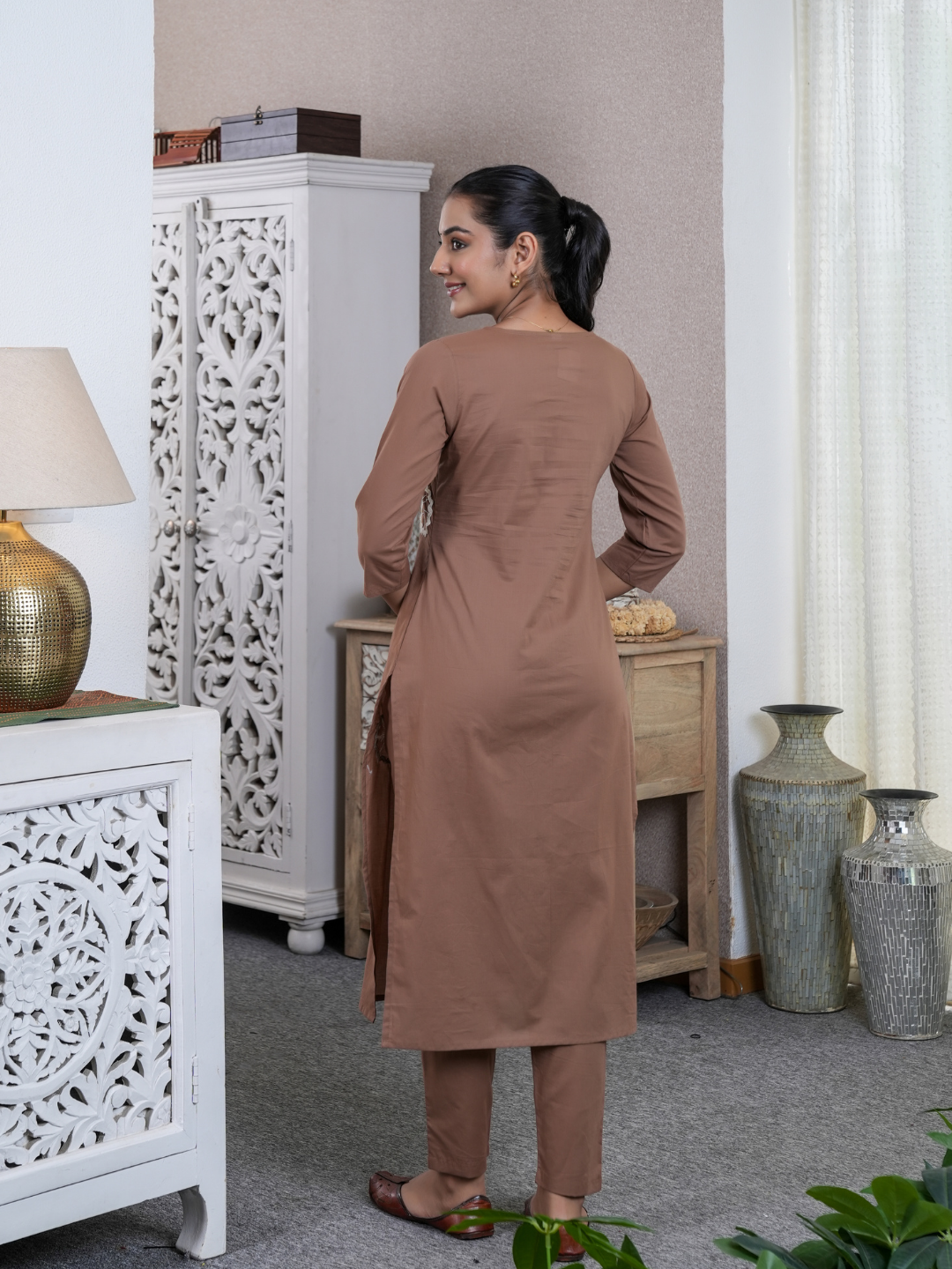 BADAMI HASTKALA COTTON SUIT