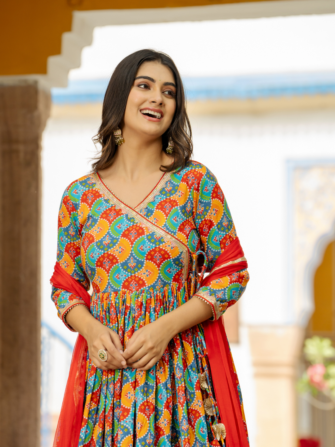 RADIANT MULTIHUED SUIT SET