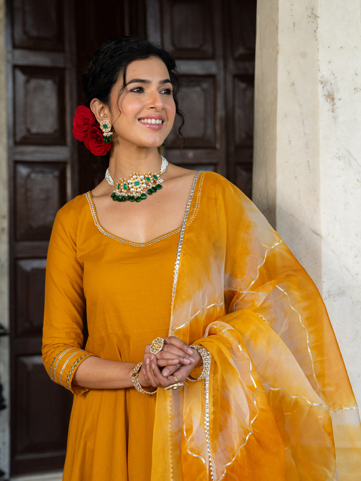 GOLDEN AURA GOTA LACE SUIT SET