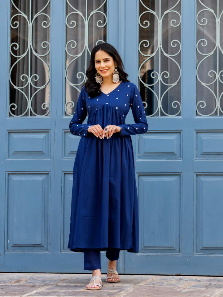 NAVY EMBROIDERY KURTA SET