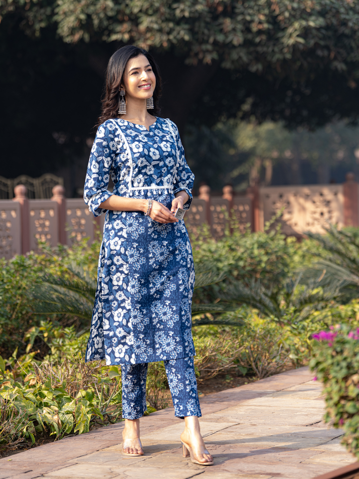 INDIGO LACE CHIC KURTA SET