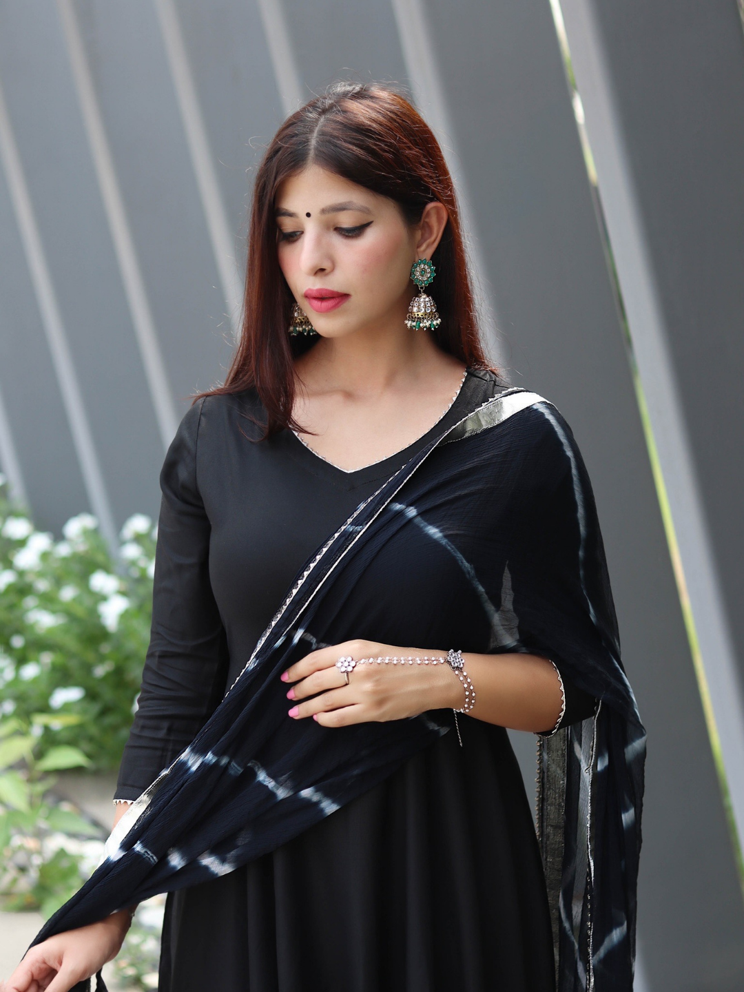 BLACK NAZNEEN FLARED SUIT SET