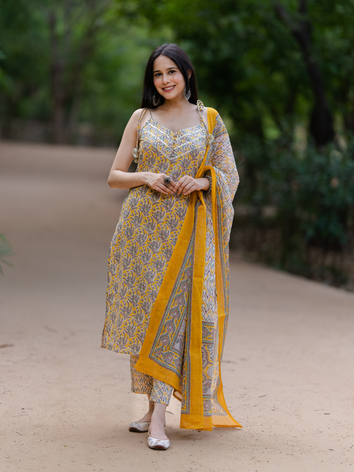 YELLOW COTTON CASUAL KURTA SET