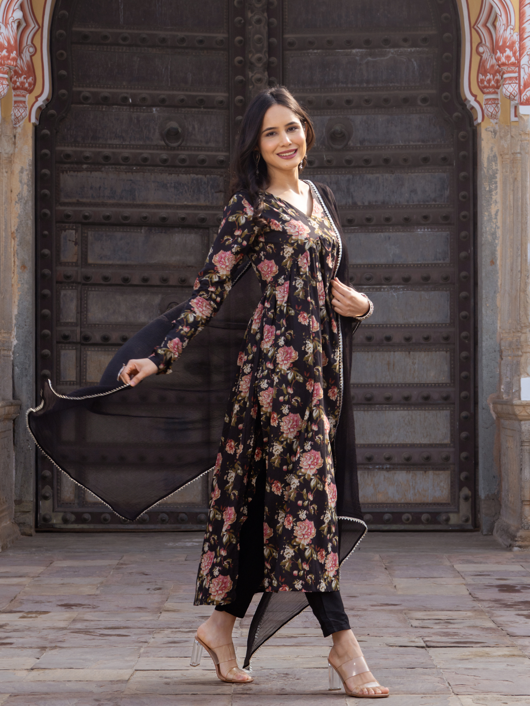 BLACK FLORAL KURTA SET
