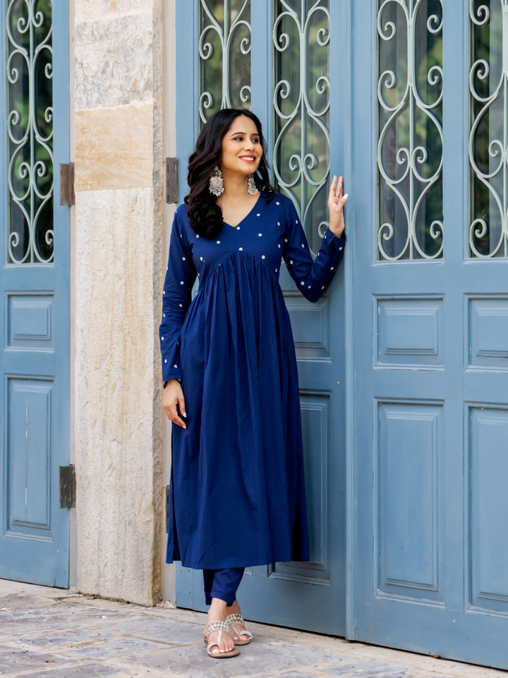 NAVY EMBROIDERY KURTA SET