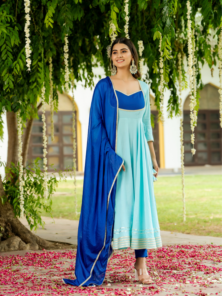 OPULENCE BLUE LACE SUIT SET