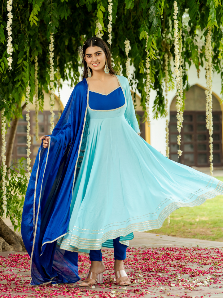 OPULENCE BLUE LACE SUIT SET