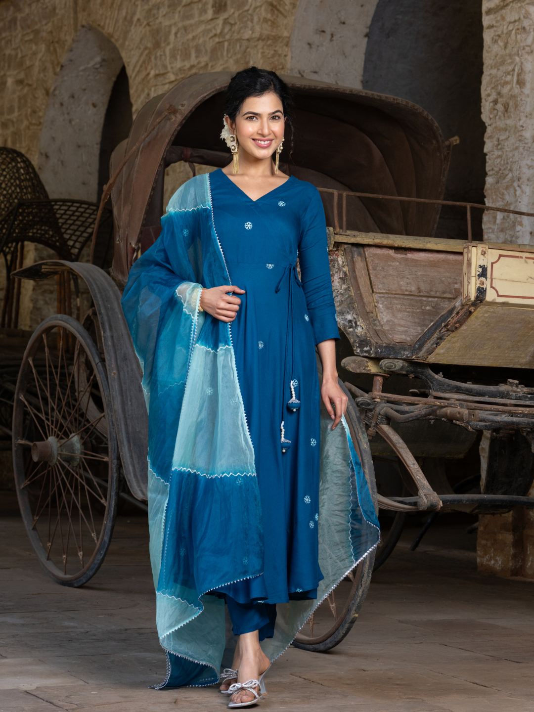 TEAL EMBROIDERED HANDWORKED SUIT SET