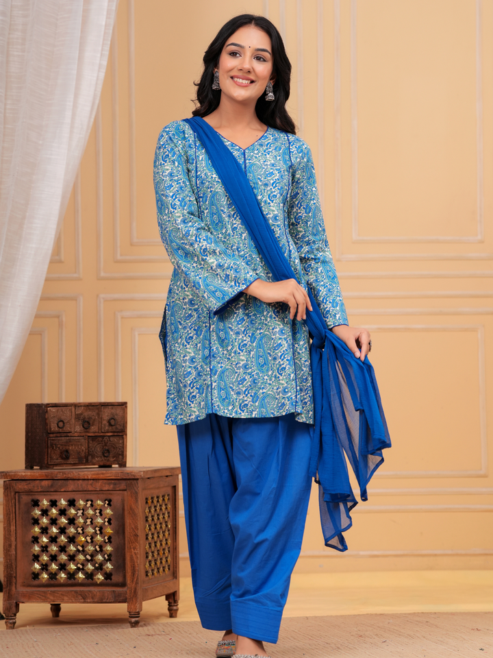 BLUE PAISELY PRINTED FARSI SET