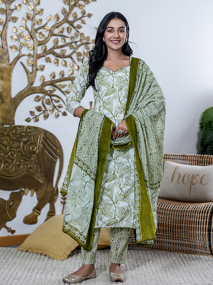 PRAKRITI PRINTED COTTON SET