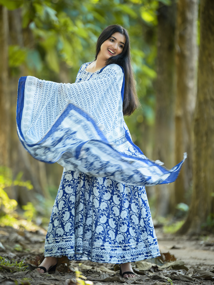 INDIGO KALAMKARI PRINTED SUIT SET