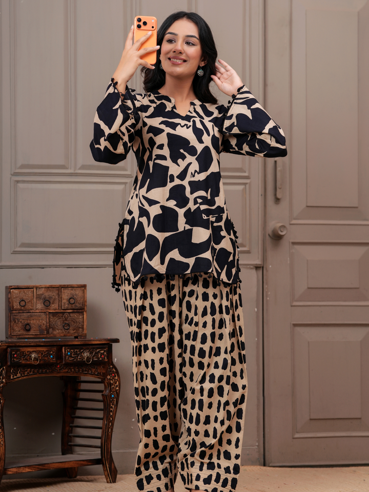 MIDNIGHT BLACK LACE FARSI SET