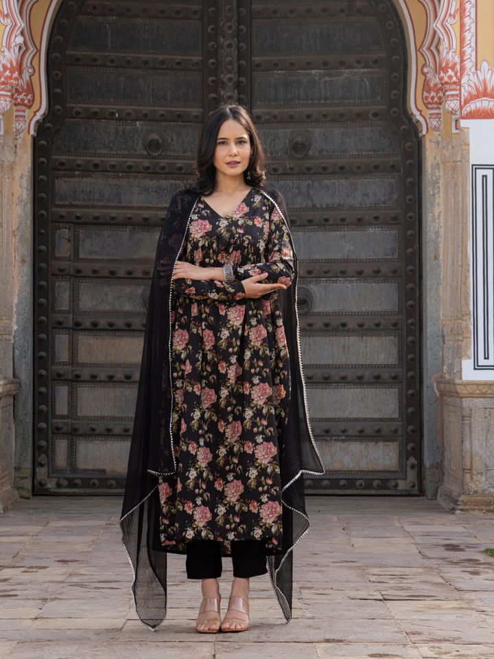 BLACK FLORAL KURTA SET