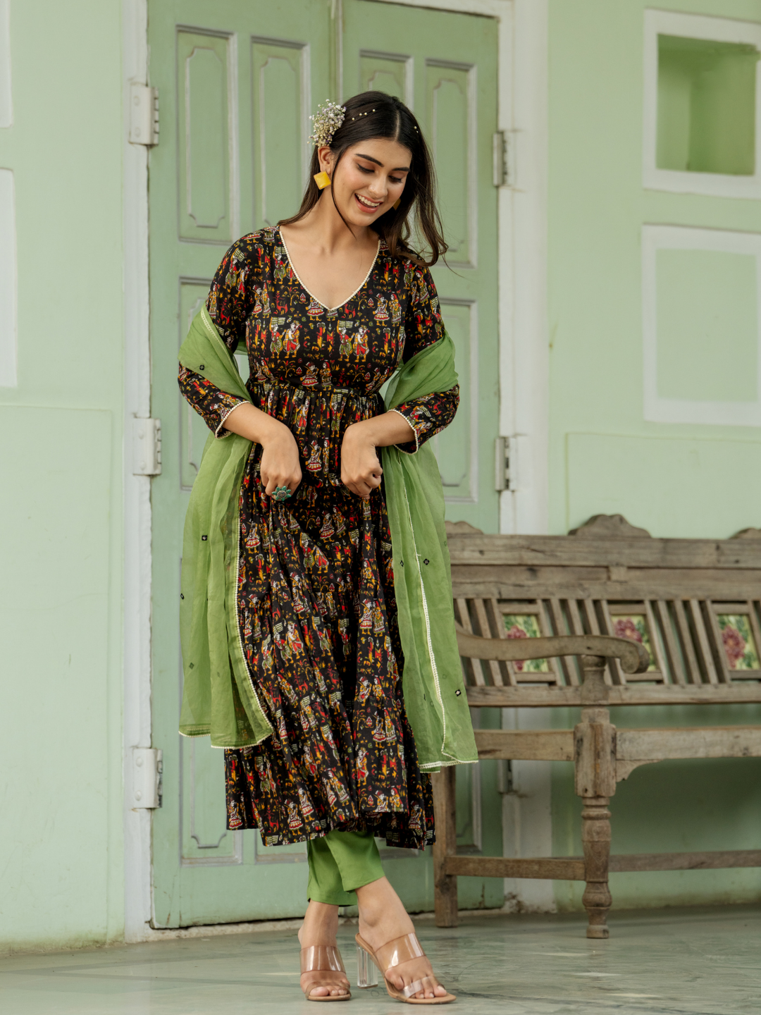 MAJESTIC BLACK REGALIA SUIT SET