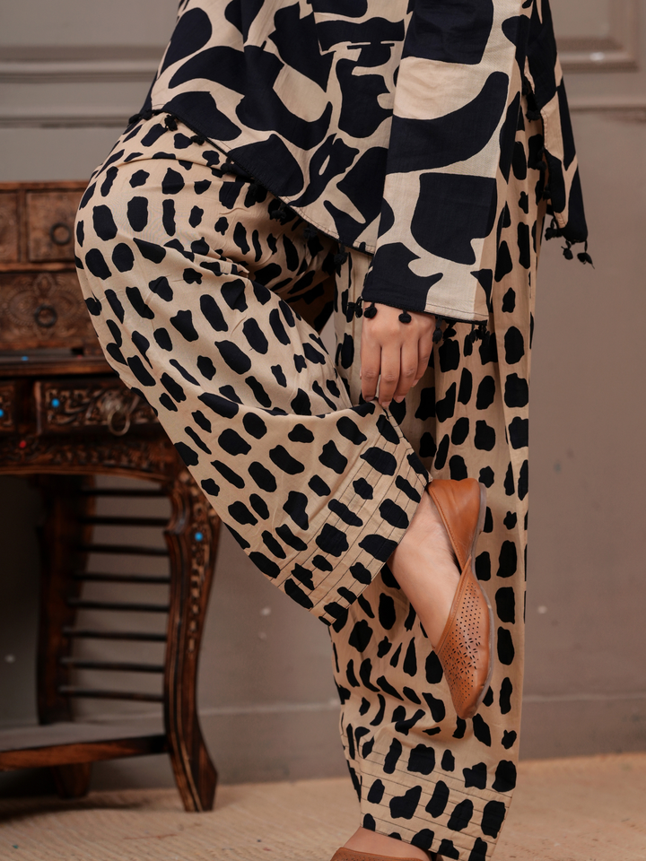 MIDNIGHT BLACK LACE FARSI SET