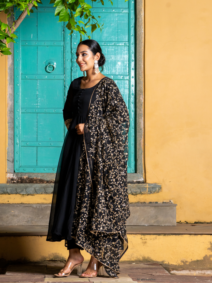 BLACK ZARI SPLENDOR ANARKALI SET