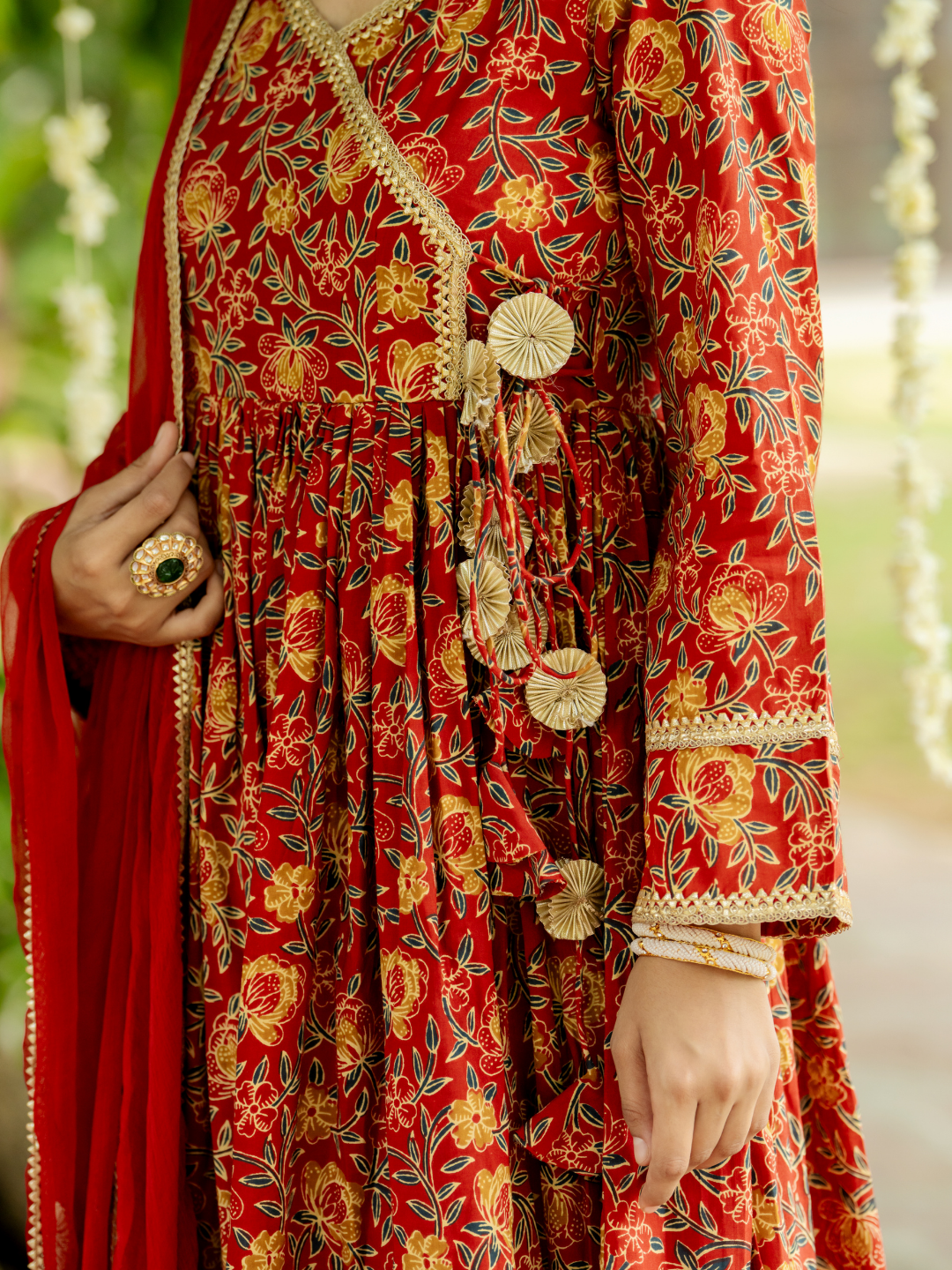 GRAND SCARLET GOTA SUIT SET