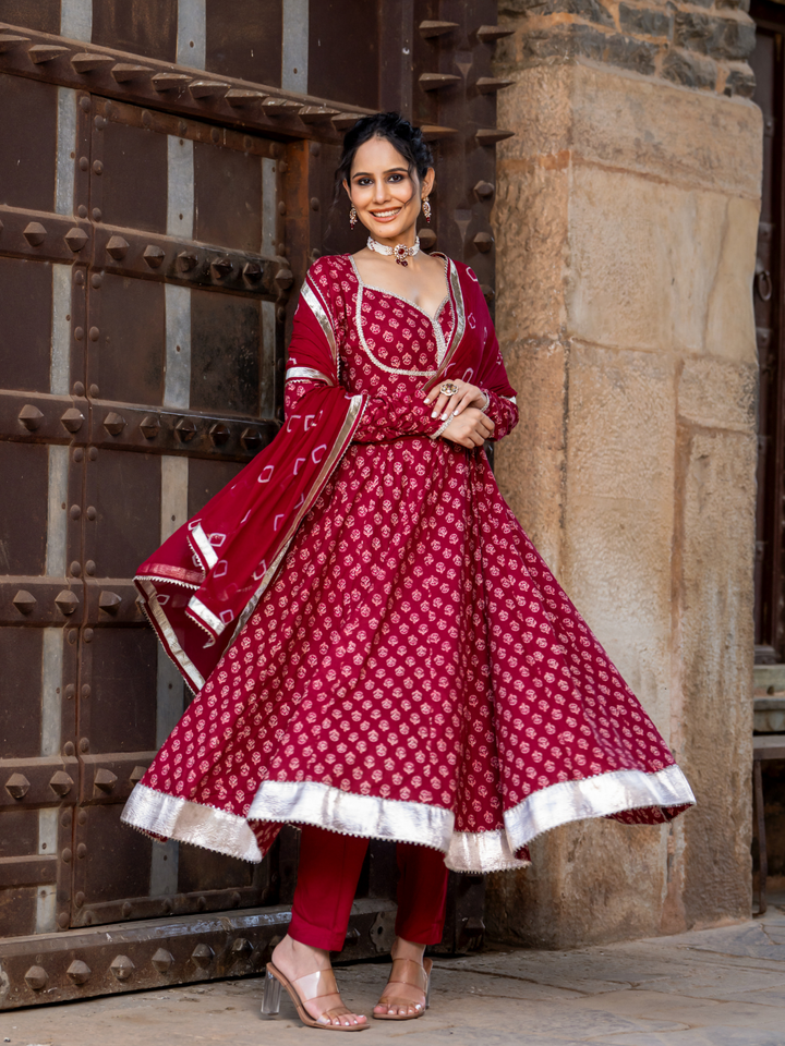 MAROON FLORAL SPLENDOR ANARKALI SET